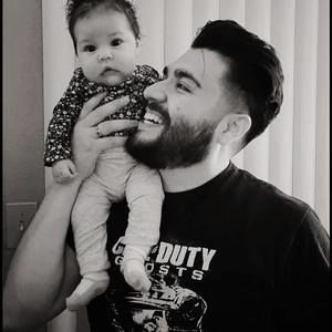 Meet your Posher, Aletz